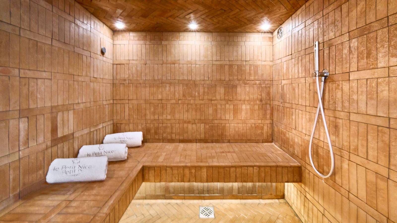 馬賽 Le Petit Nice Passedat Wellness 區的土耳其浴室
