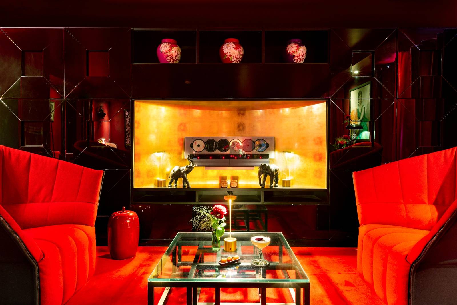 Le Royal Hotel Lyon Côté Bellecour 酒吧沙發區