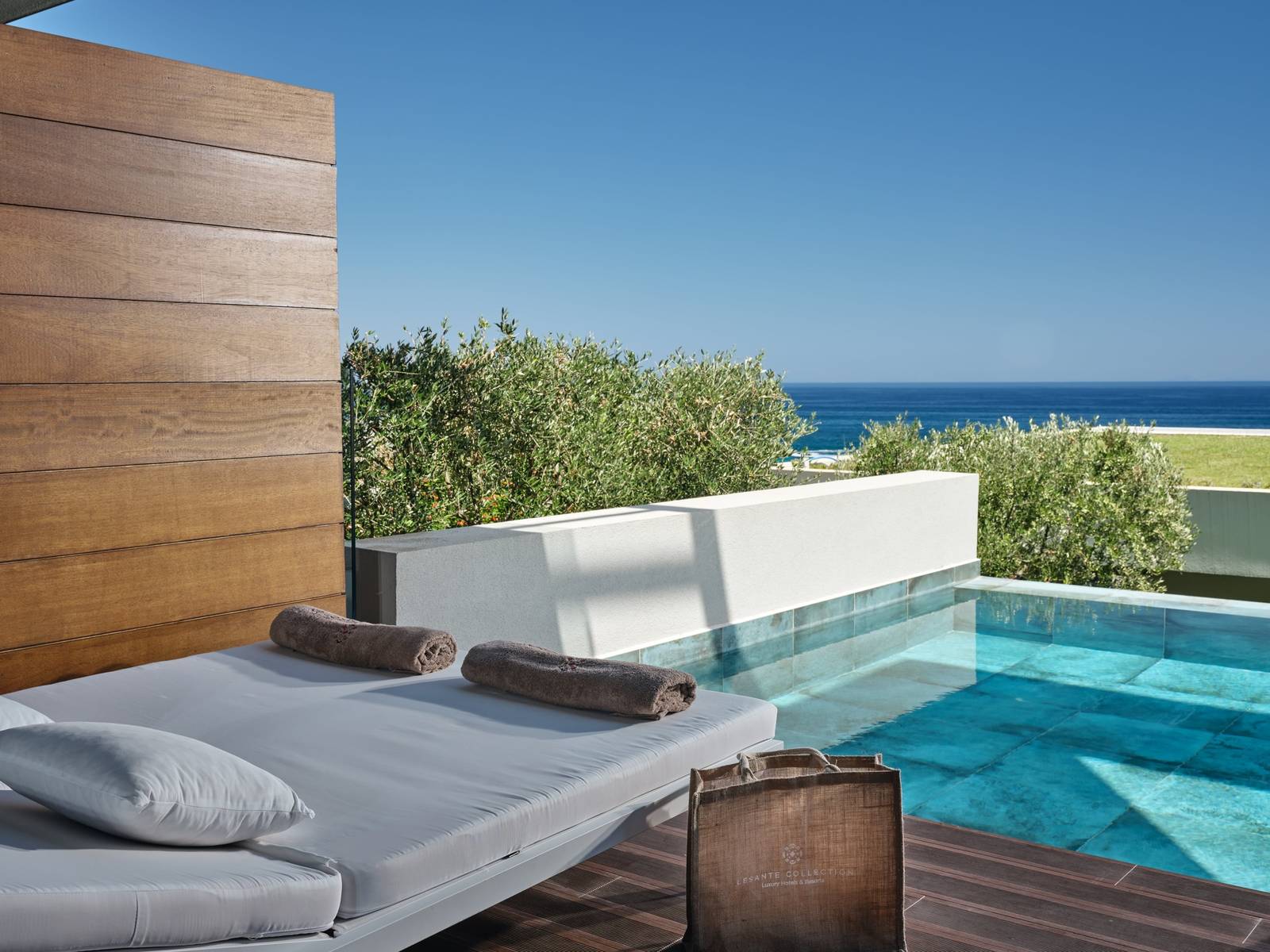 扎金索斯 Lesante Blu Signature Suite 的獨立泳池與海景
