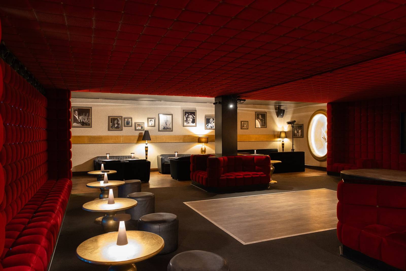 METT Barcelona The Club 活動空間