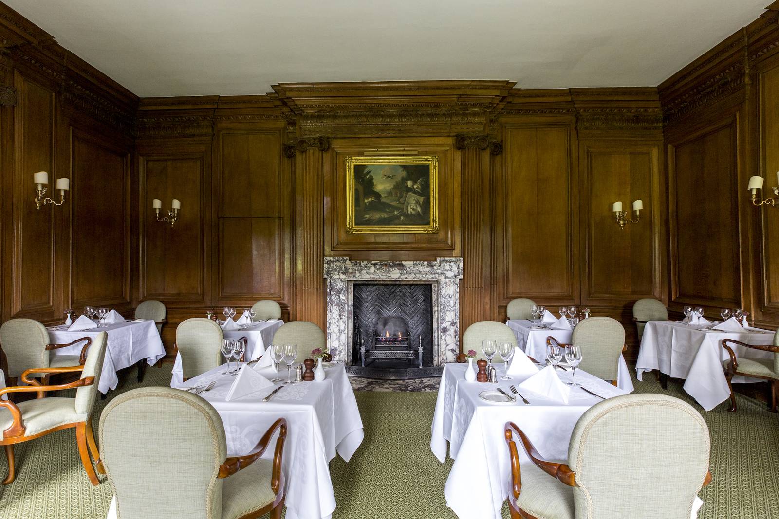 Middlethorpe Hall Oak Room 木鑲板餐廳