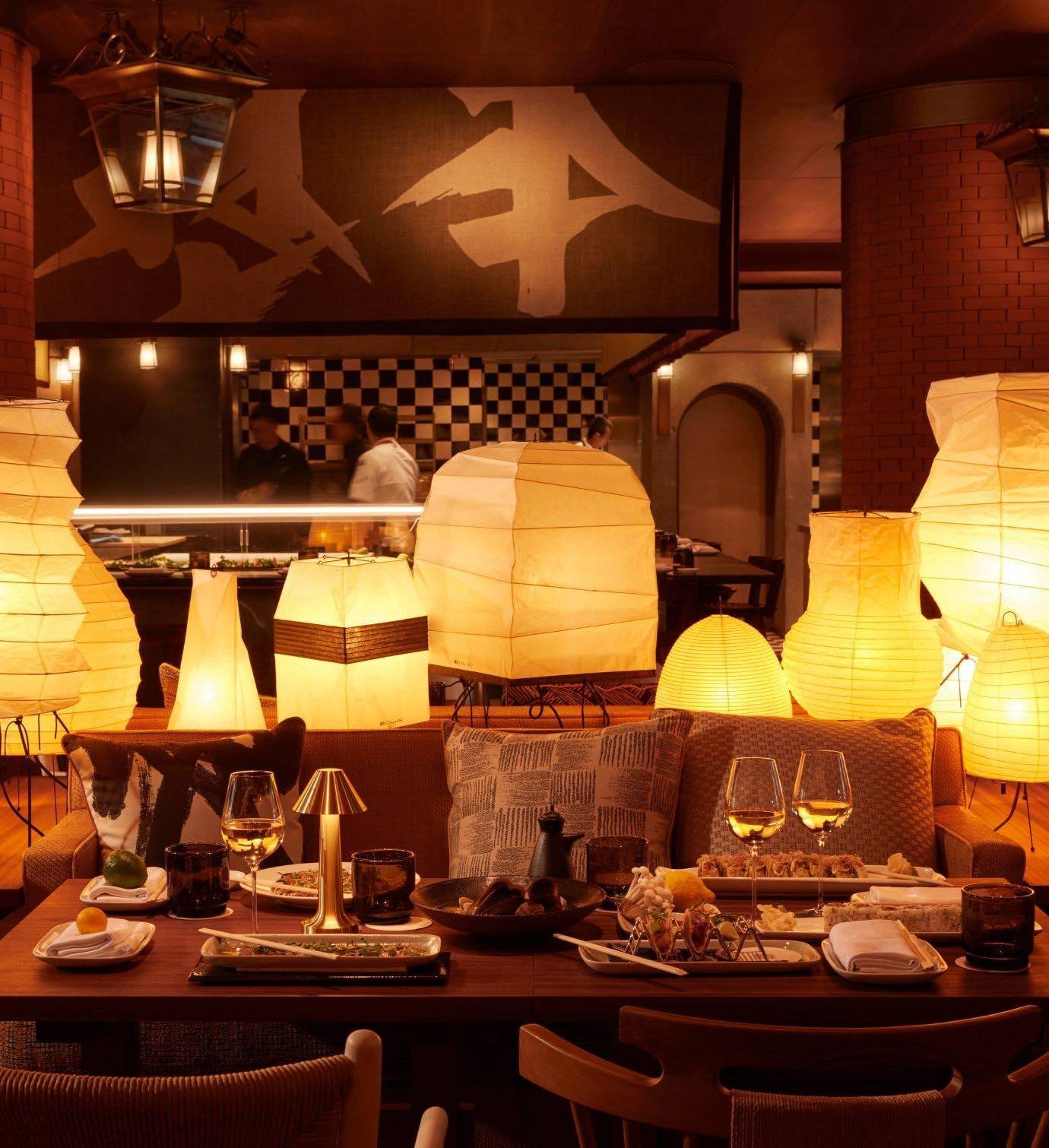 波爾多 Mondrian Bordeaux Les Carmes Morimoto 餐廳紙燈座位