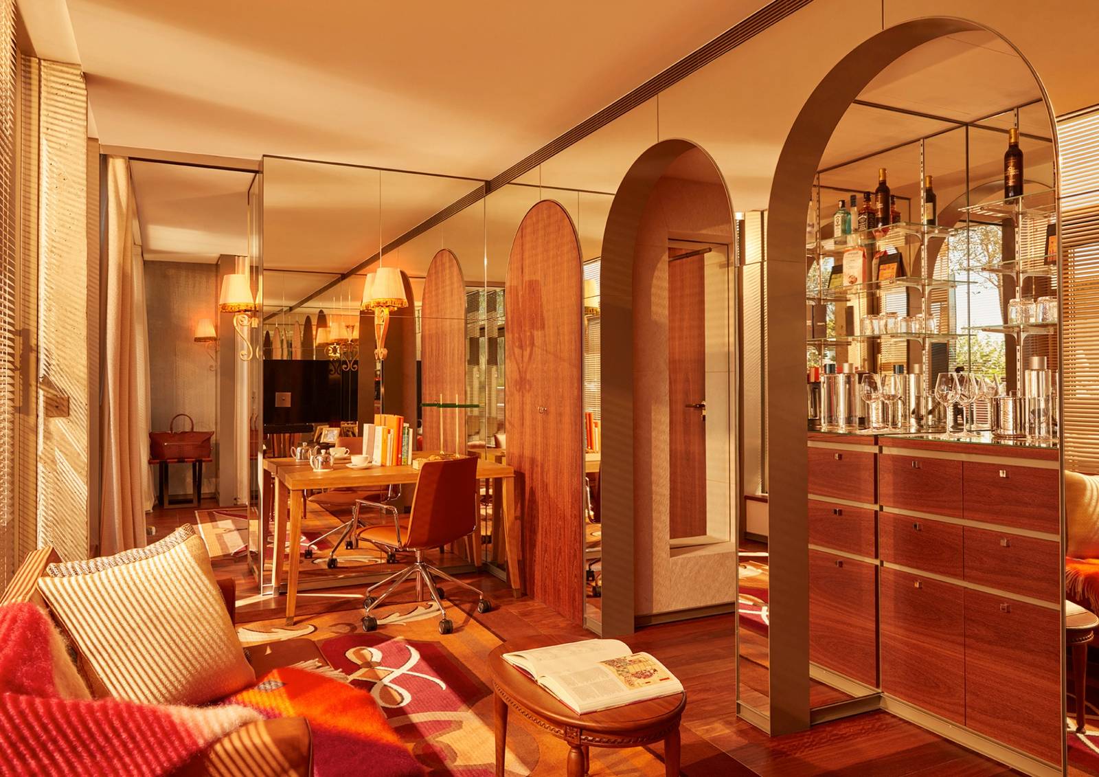波爾多 Mondrian Bordeaux Les Carmes Suite Rooftop 起居室