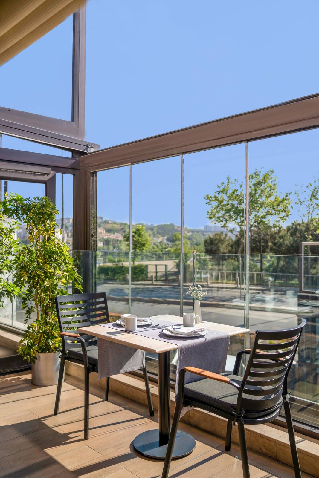 CulinArt Restaurant 露台座位