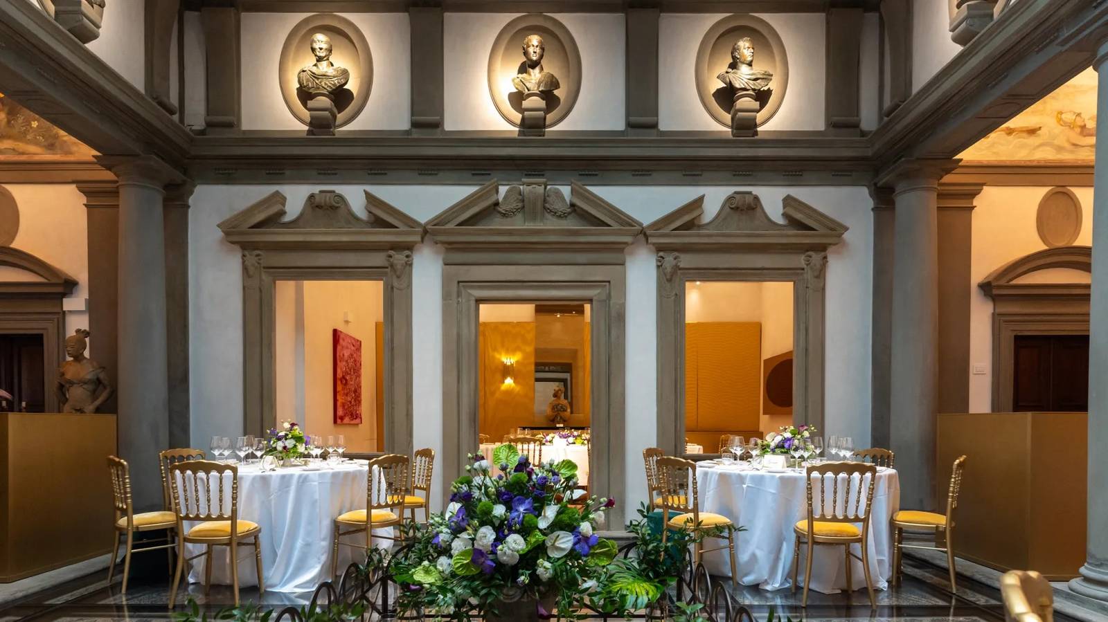 Palazzo Portinari Salviati ATTO di Vito Mollica 餐廳所在的中庭