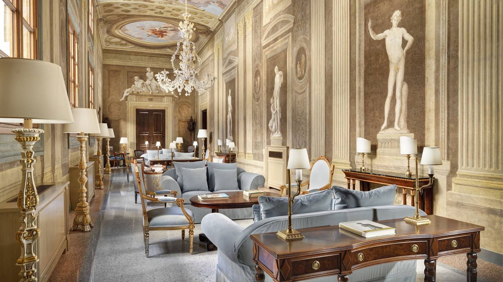 Palazzo Portinari Salviati 濕壁畫長廊