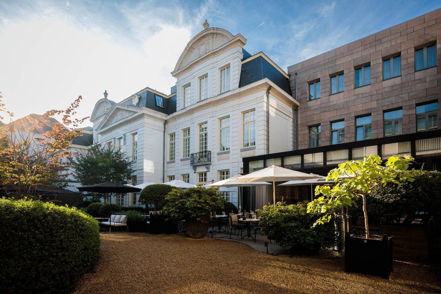 根特 Pillows Grand Boutique Hotel Reylof 宅邸後方的花園與露台座位