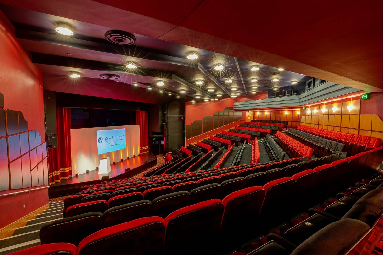 Pullman London St Pancras Shaw Theatre 階梯式劇場