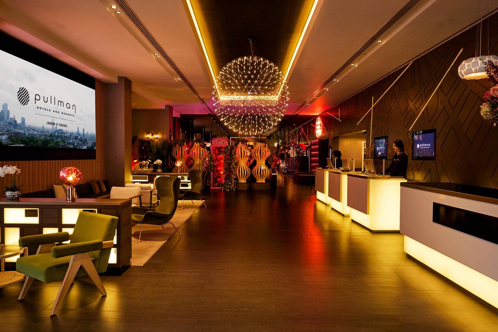 Pullman London St Pancras 大廳與接待櫃台