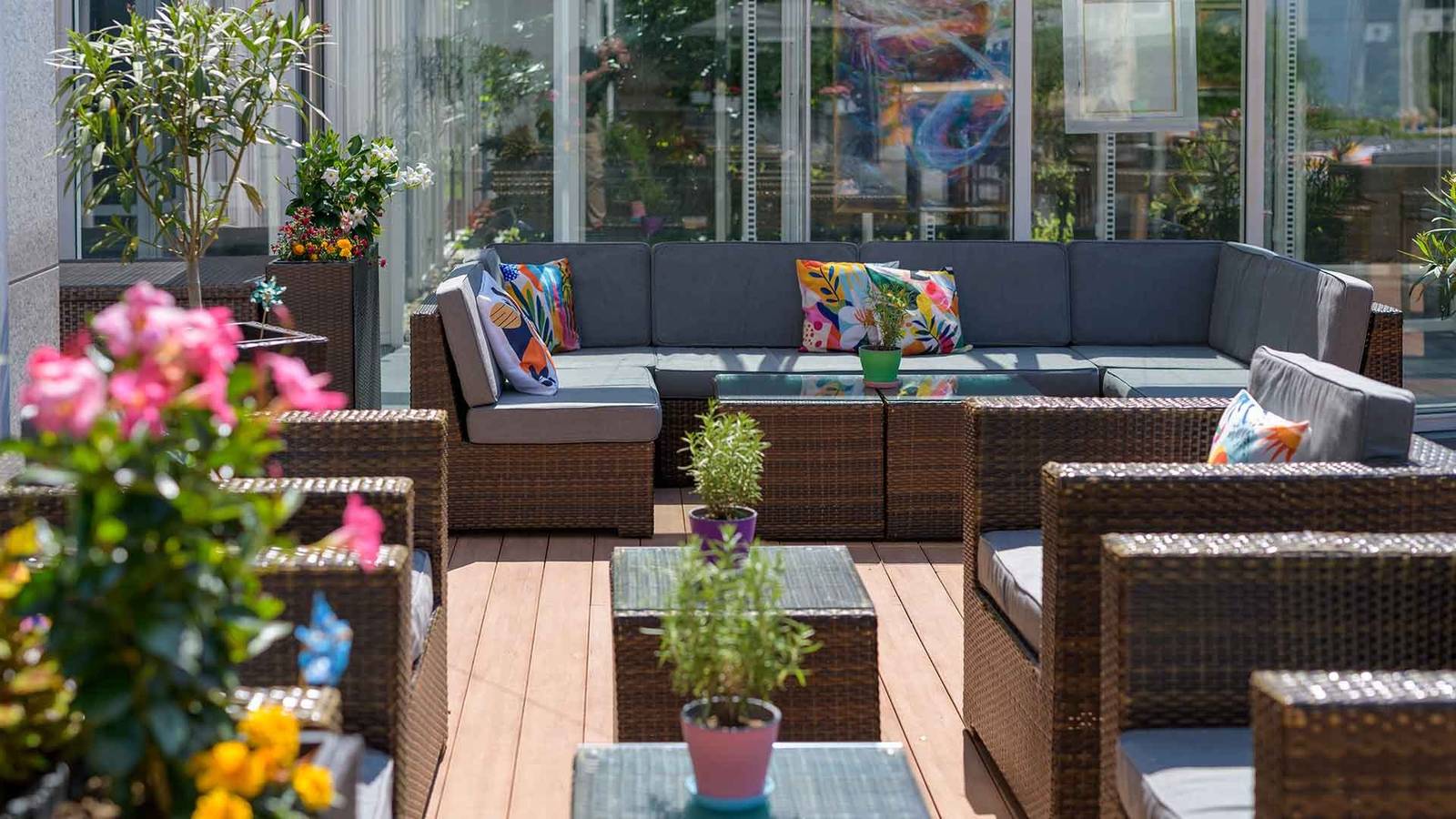 慕尼黑 Pullman Munich THEOS 花園露台座位