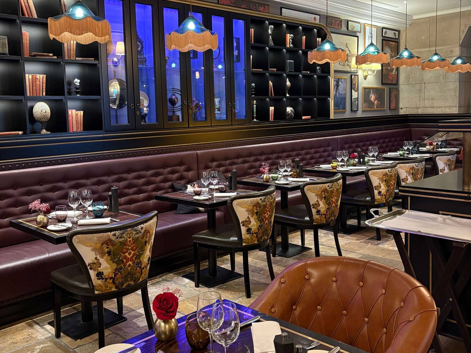 日內瓦 Rotary Hotel Geneva L'ARTISAN 餐廳長沙發座位