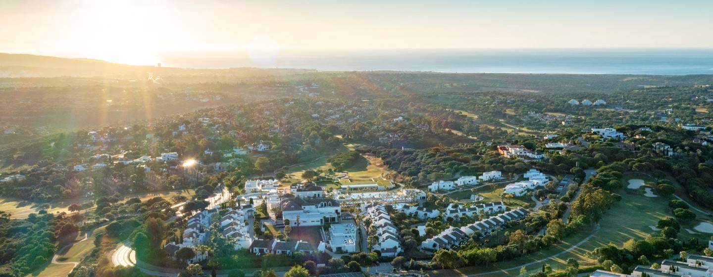 Sotogrande 海岸空拍，遠眺地中海