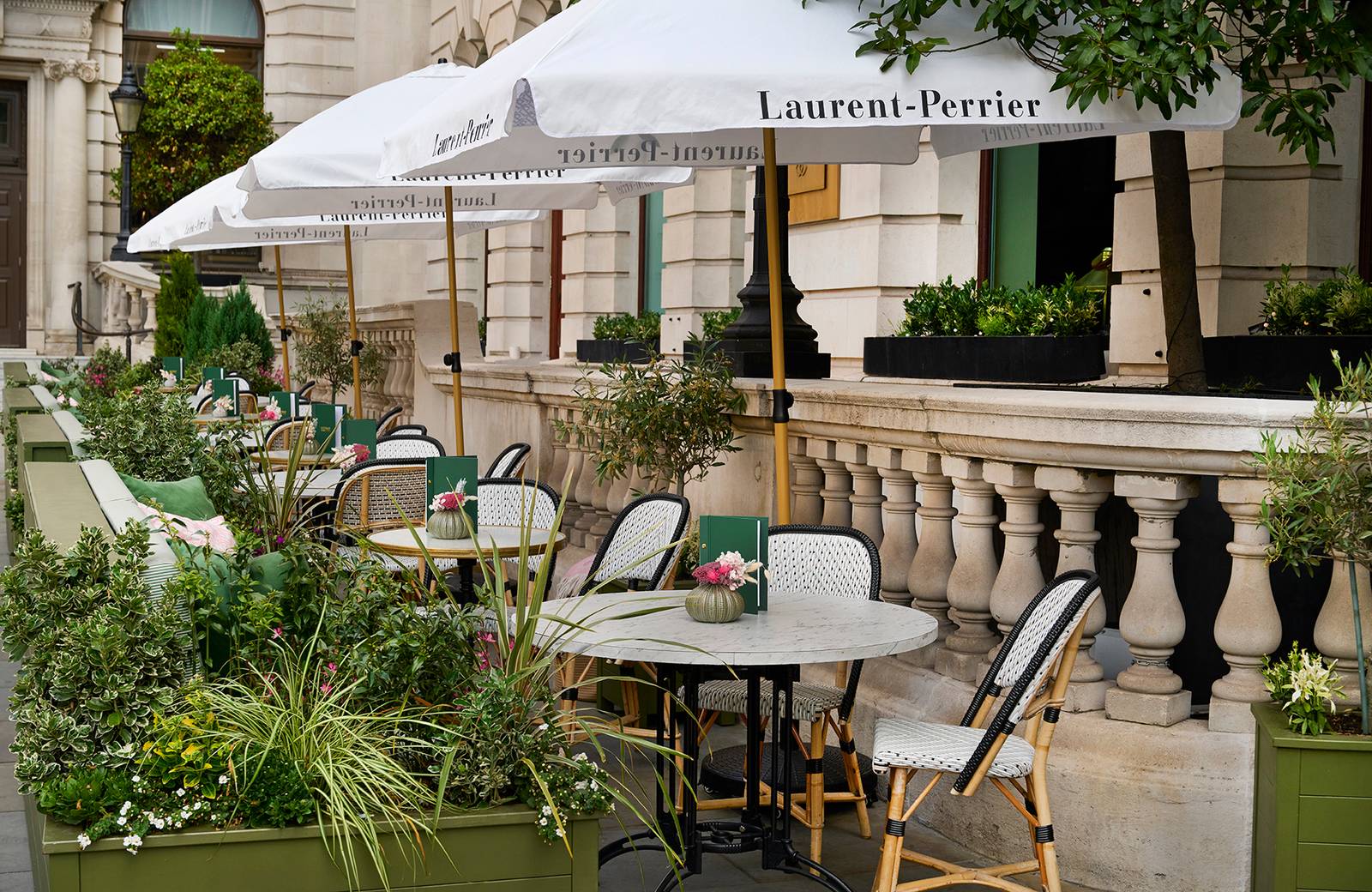 倫敦 Sofitel London St James Bistrot on the Terrace 夏季露台