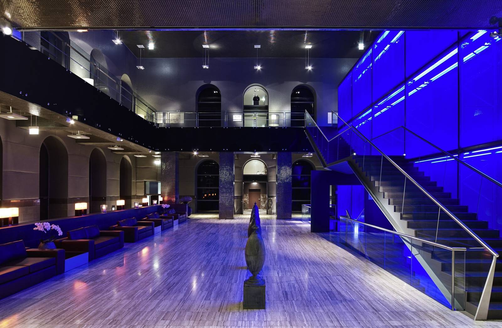 慕尼黑 Sofitel Munich Bayerpost 挑高中庭大廳