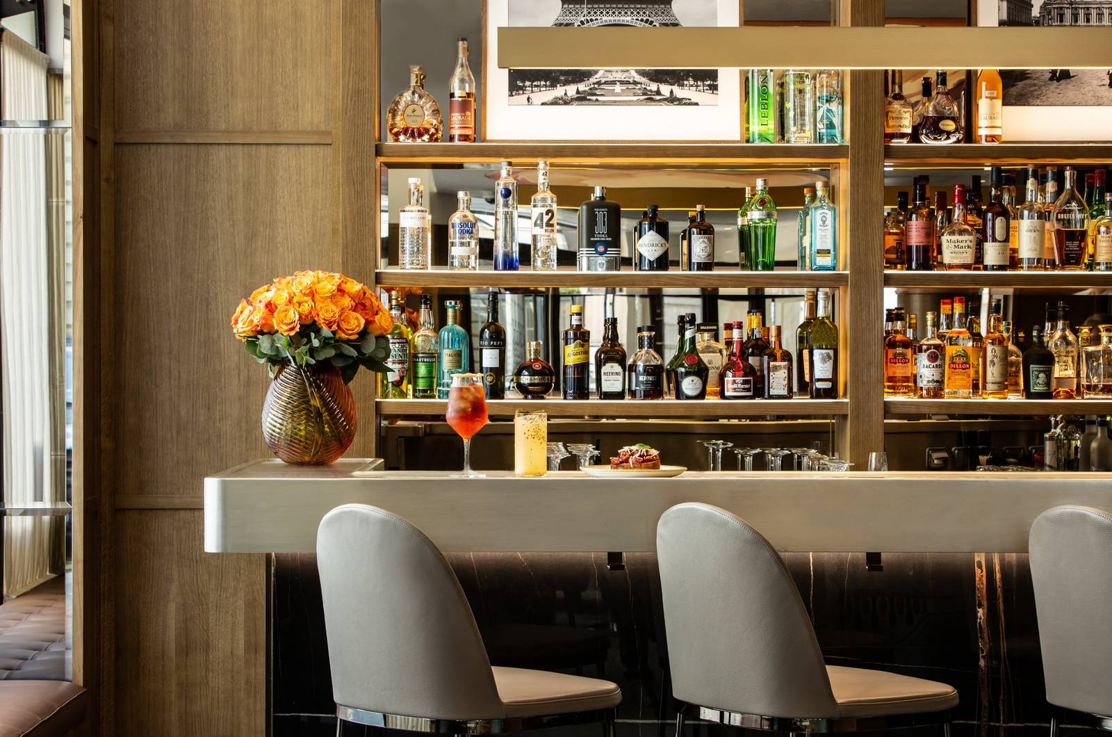 巴黎凱旋門索菲特酒店 Sorsi Bar 吧檯