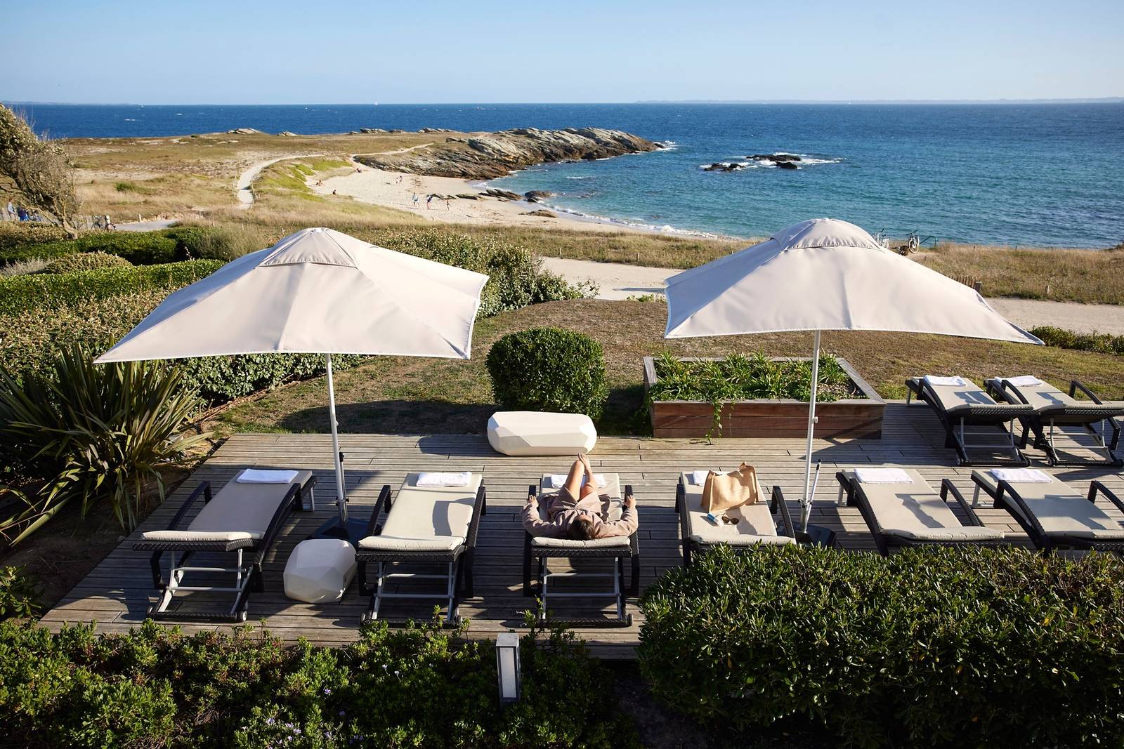 Sofitel Quiberon 面向大西洋的陽傘露台