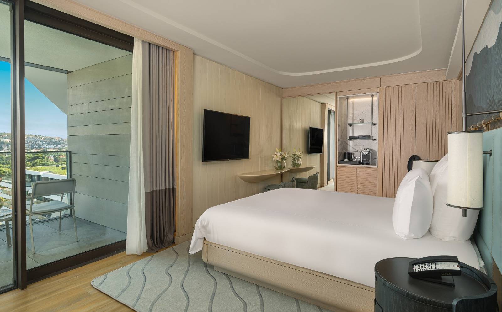 Junior Suite 海景套房臥室
