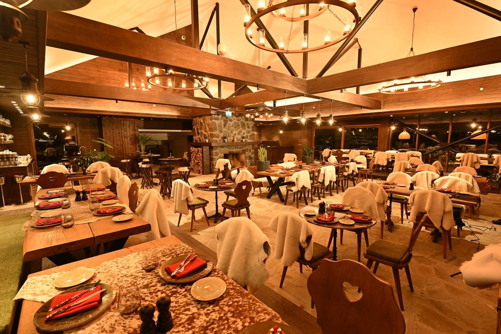 Swissôtel Uludağ Bursa Chalet 1889 木屋餐廳