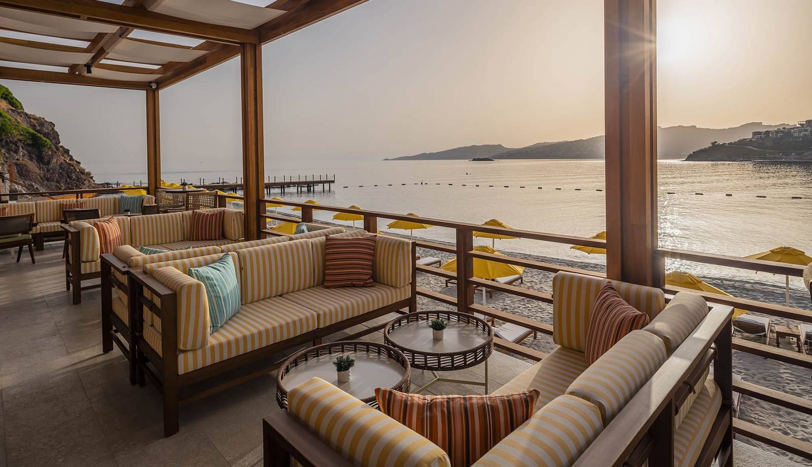The Bodrum Hotel Yalıkavak Beach House Restaurant 海灘露台座位