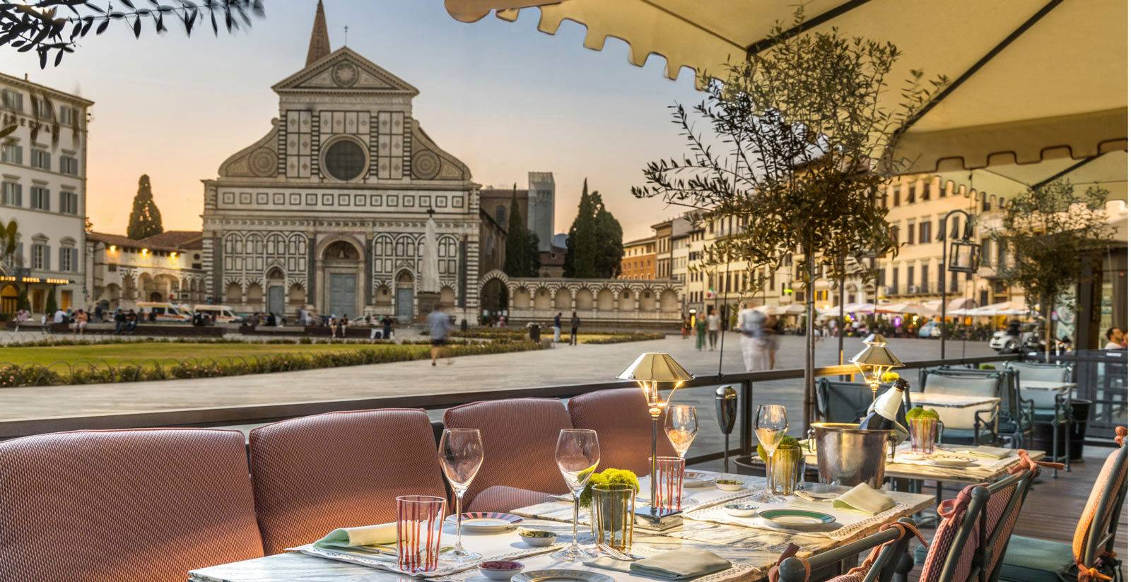 THE PLACE Firenze 露台面向新聖母大殿與廣場