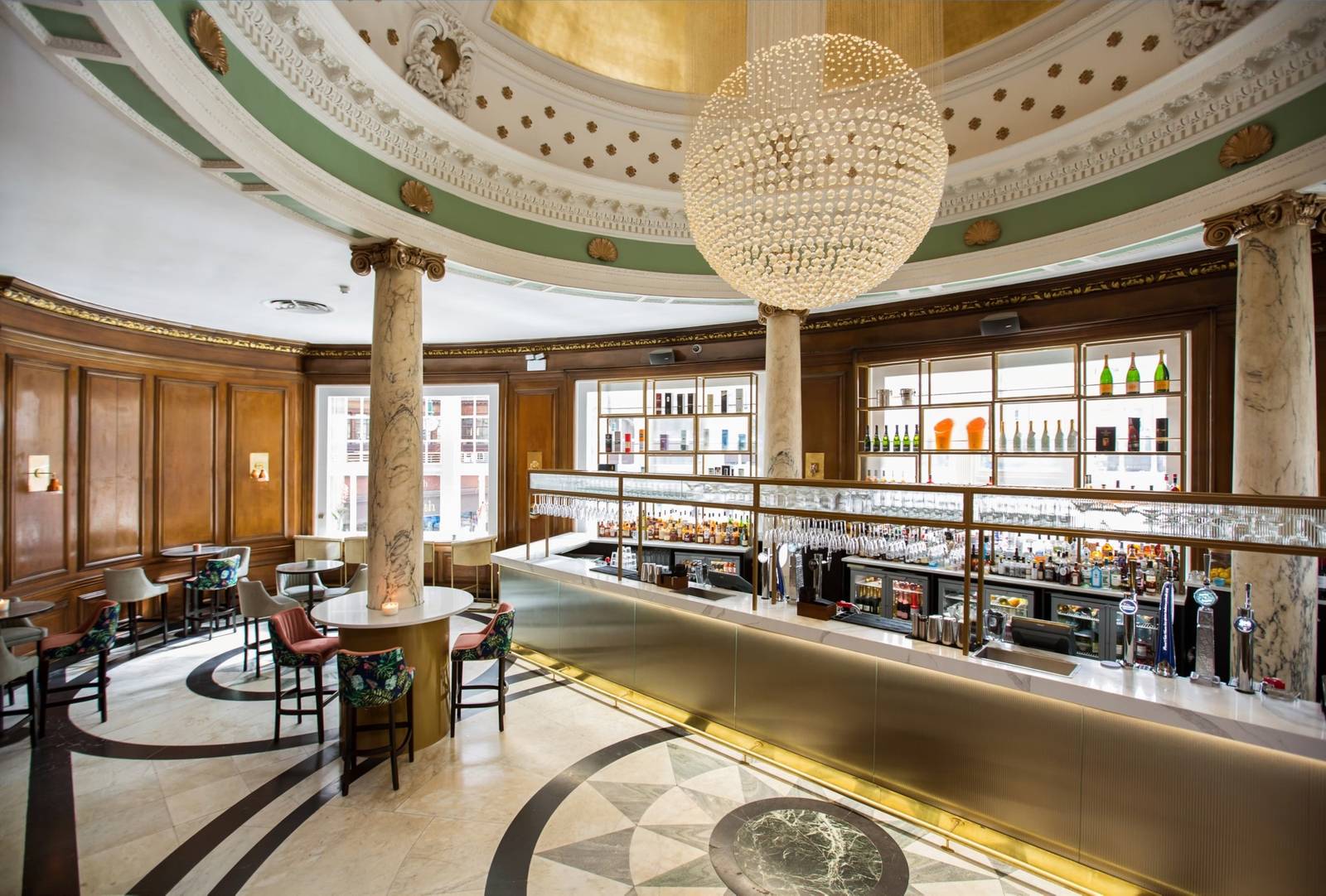 voco Grand Central Glasgow Champagne Central 圓頂酒吧