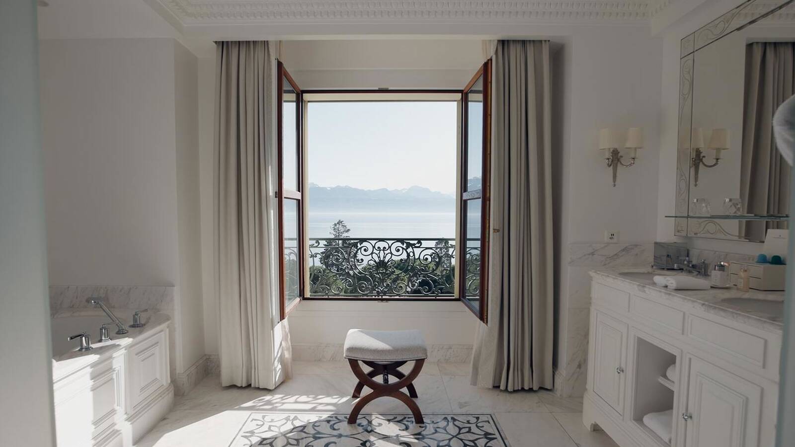 BEAU-RIVAGE PALACE｜客房與套房實景 2